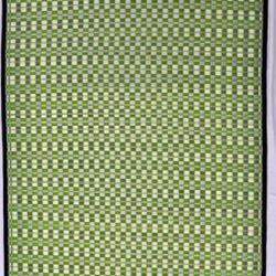 PILOTI Green Light : carreaux verts